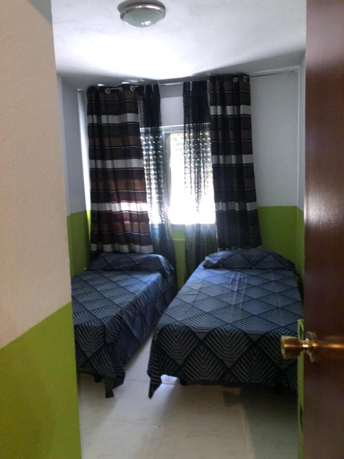 Apartamento Caribe Alcalá de Henares Exterior foto